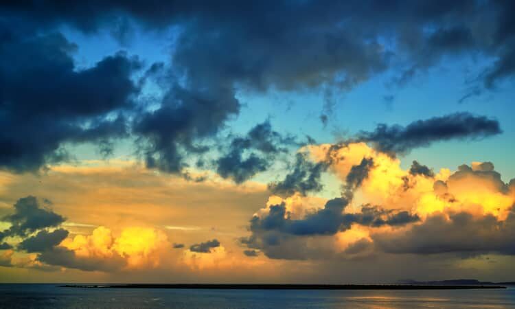 donkere wolken, emotionele volwassenheid